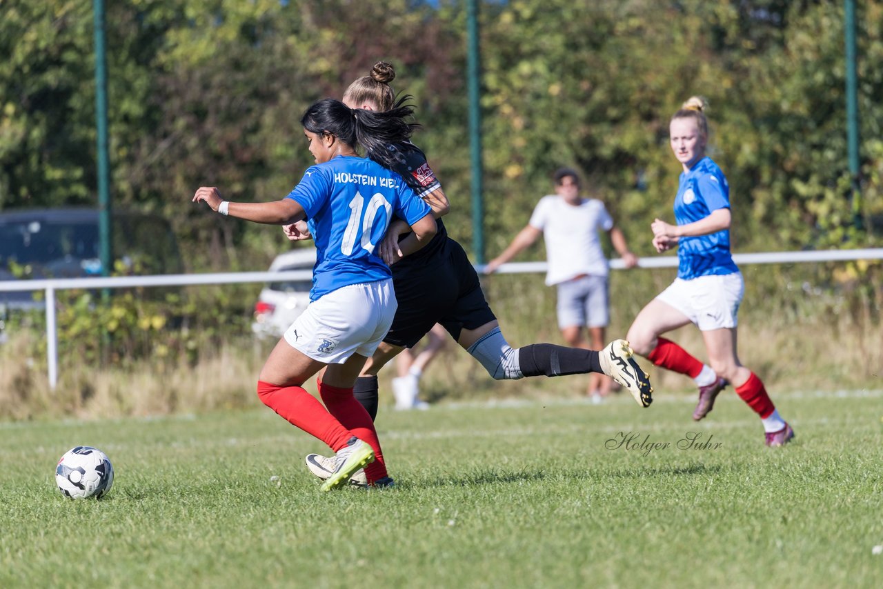 Bild 68 - F Holstein Kiel 2 - SSG Rot-Schwarz Kiel 2 : Ergebnis: 5:0